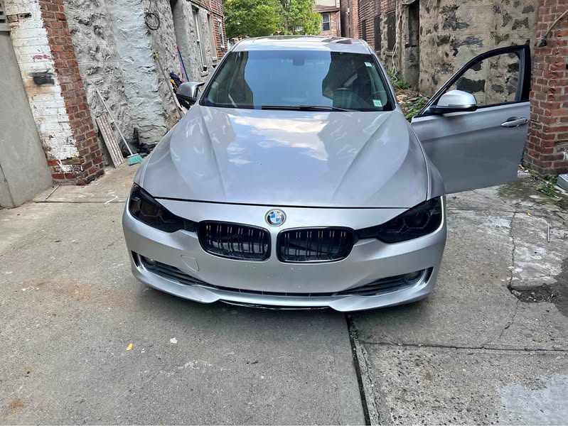 2013 BMW 3 Series - 328i xDrive Sedan 4D