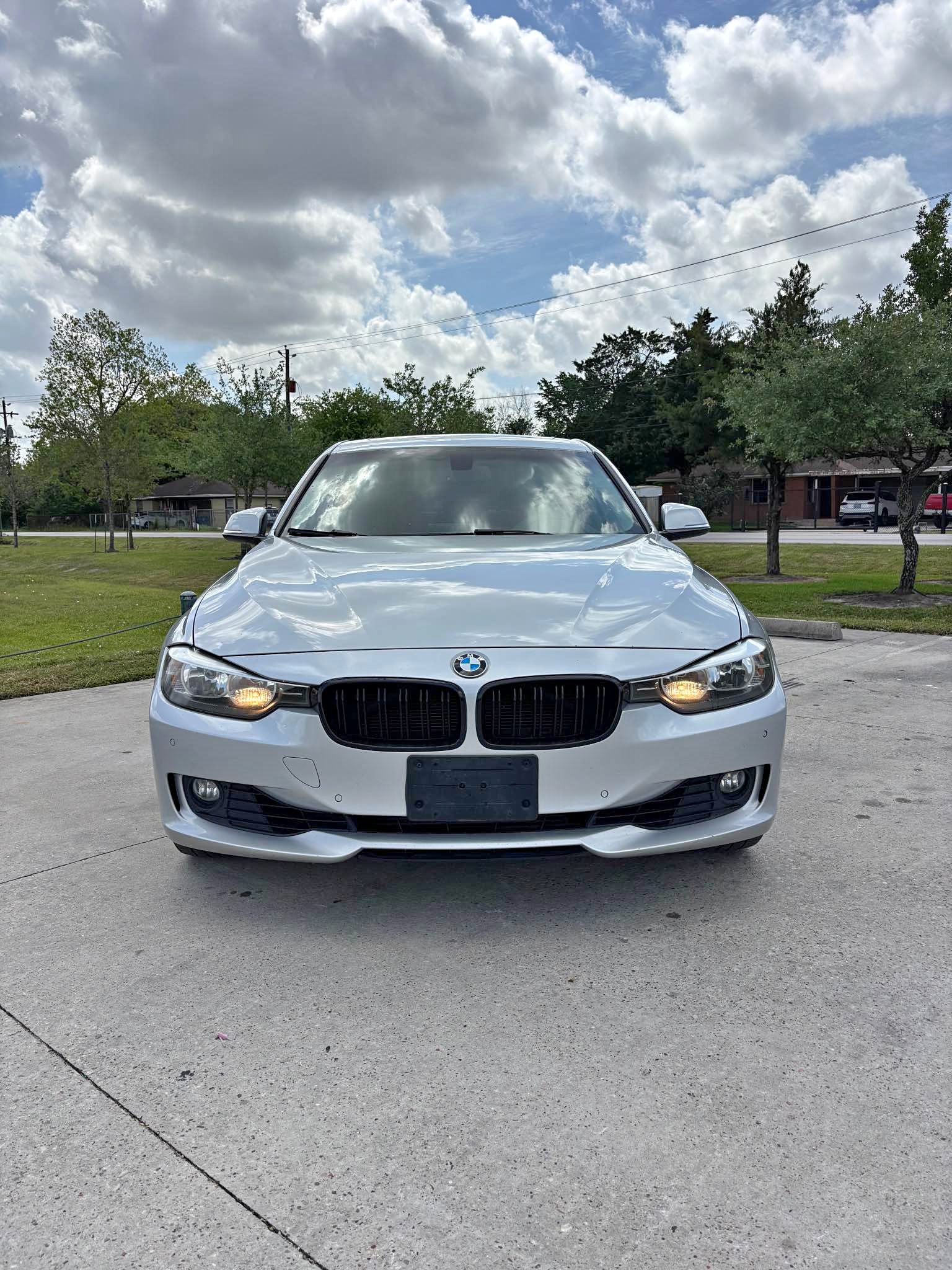 2015 BMW 3 Series - 328i xDrive Sedan 4D