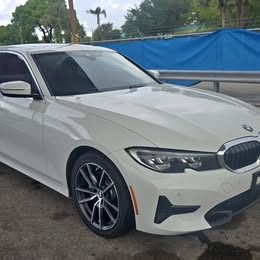 2016 BMW 3 Series - 320i xDrive Sedan 4D