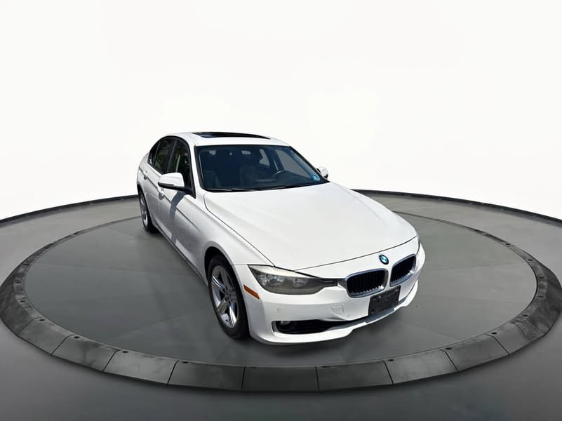 2015 BMW 3 Series 328i xDrive Sedan 4D