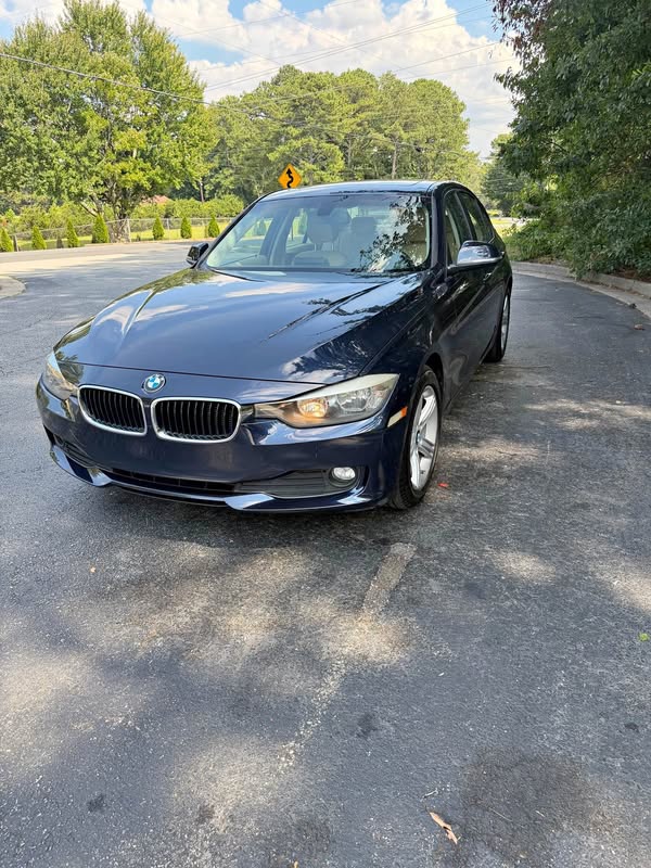 2013 BMW 3 Series - 320i xDrive Sedan 4D