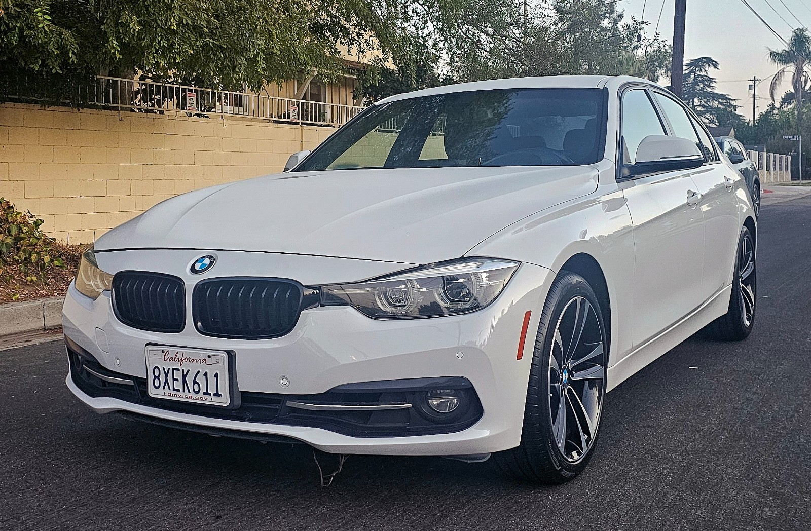 2018 BMW 3-Series I