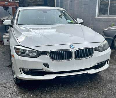2012 BMW 3 Series - 328i xDrive Sedan 4D