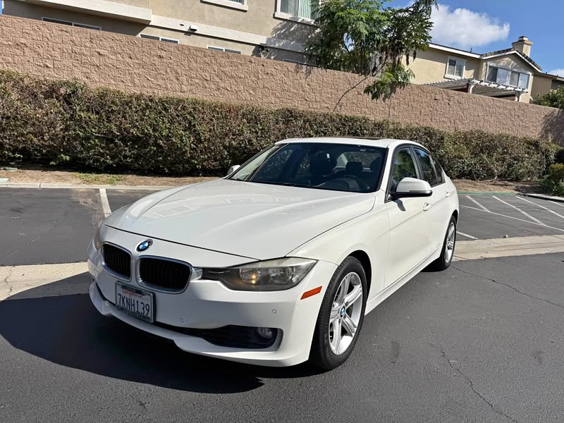 2015 BMW 3 Series - 328i Sedan 4D