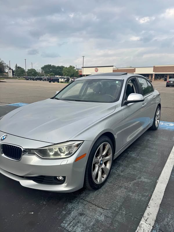 2013 BMW 3 Series - 335i xDrive Sedan 4D