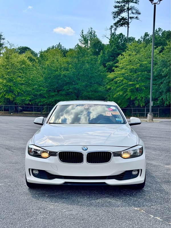 2014 BMW 3 Series - 328i Sedan 4D
