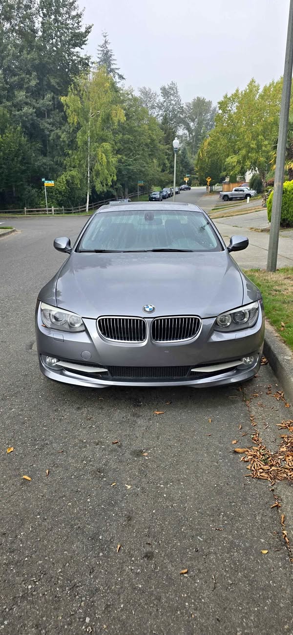 2012 BMW 3 Series - 328i xDrive Coupe 2D