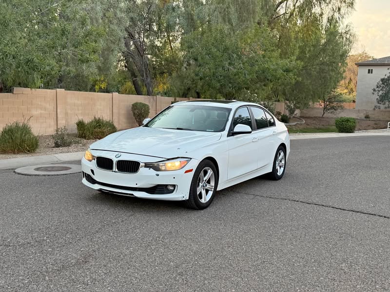2013 BMW 3 Series - 328i Coupe 2D