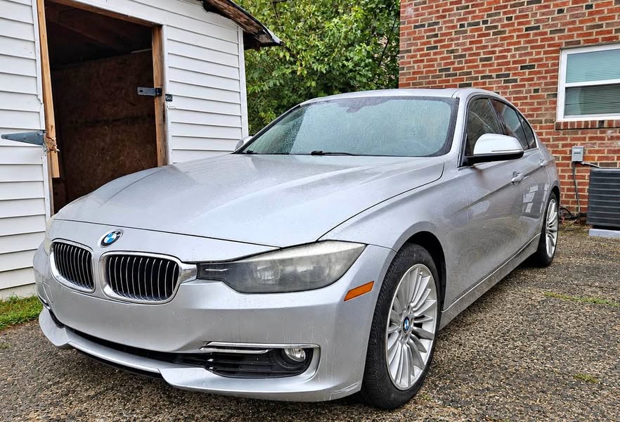 2013 BMW 3 Series - 328i Sedan 4D