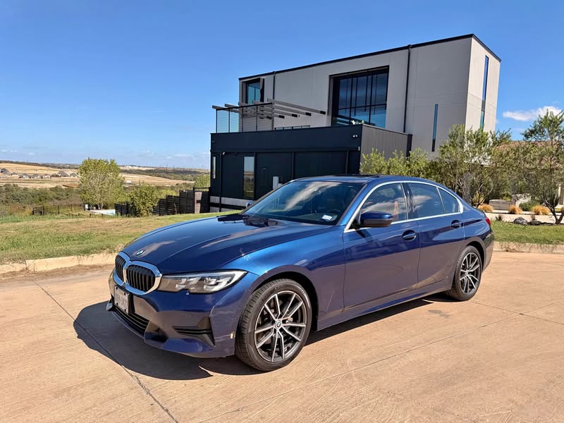 2019 BMW 3 Series - 330i xDrive Sedan 4D