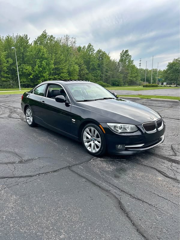 2012 BMW 3 Series - 328i xDrive Coupe 2D