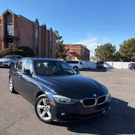 2015 BMW 3 Series - 328i xDrive Sedan 4D