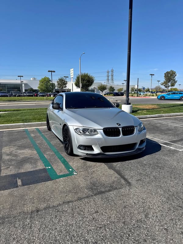 2013 BMW 3 Series - 328i Coupe 2D