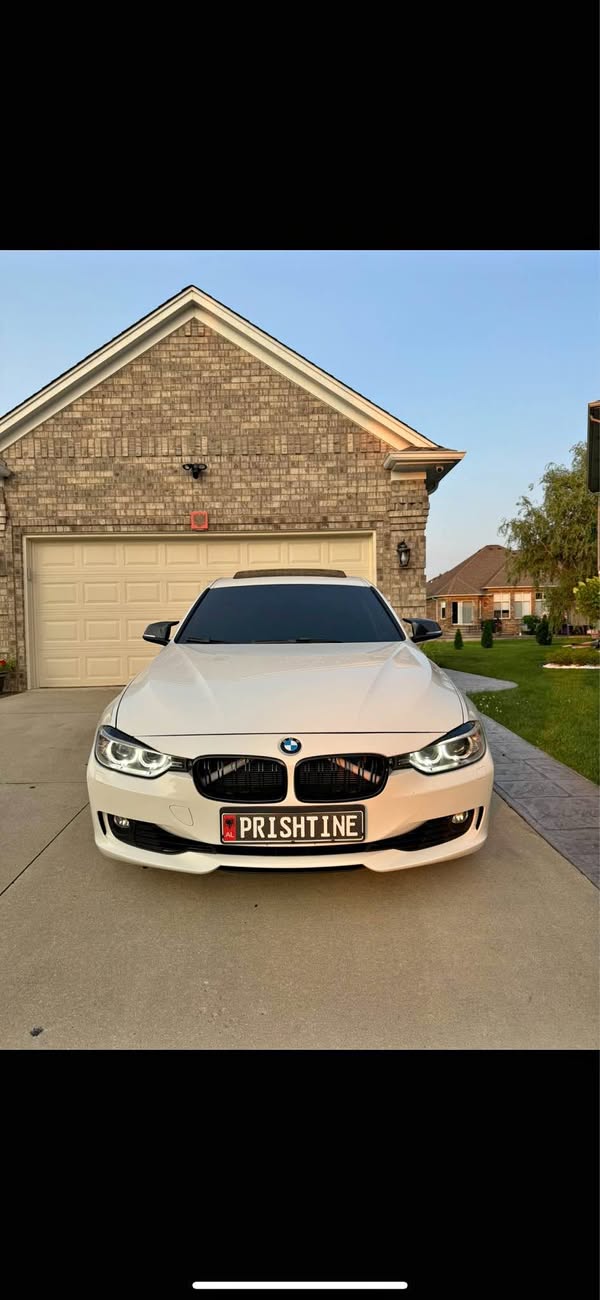 2013 BMW 3 Series - 328i Sedan 4D