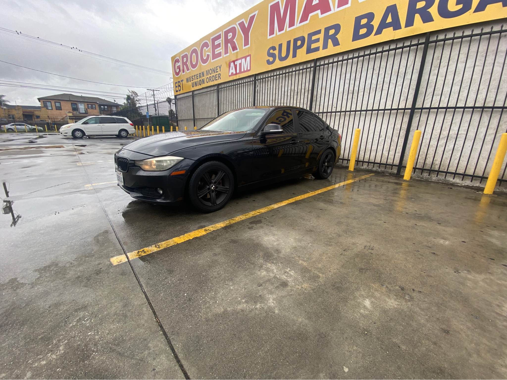 2013 BMW 3 Series - 320i Sedan 4D