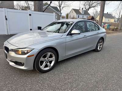 2013 BMW 3 Series - 328i xDrive Sedan 4D