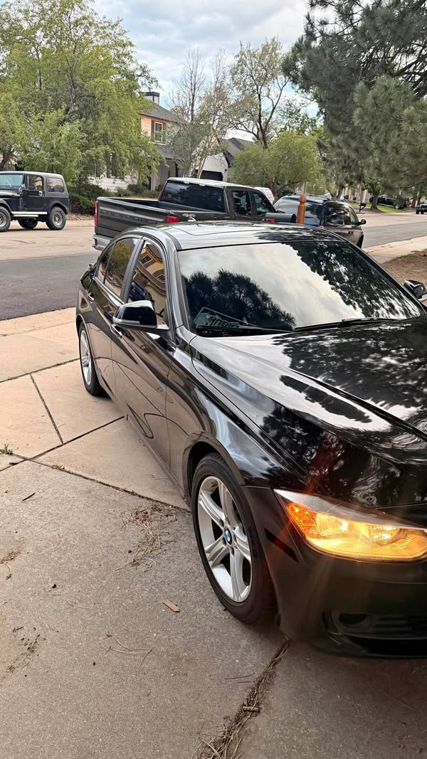 2013 BMW 3 Series - 328i Sedan 4D