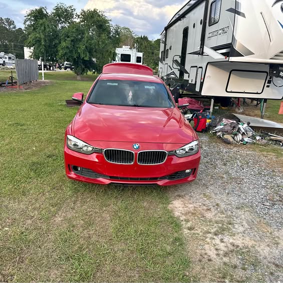 2015 BMW 3 Series - 320i Sedan 4D