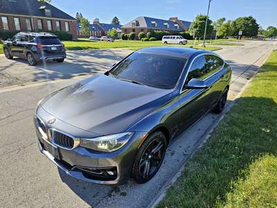 2018 BMW 3 Series - 330xi AWD Sedan 4D