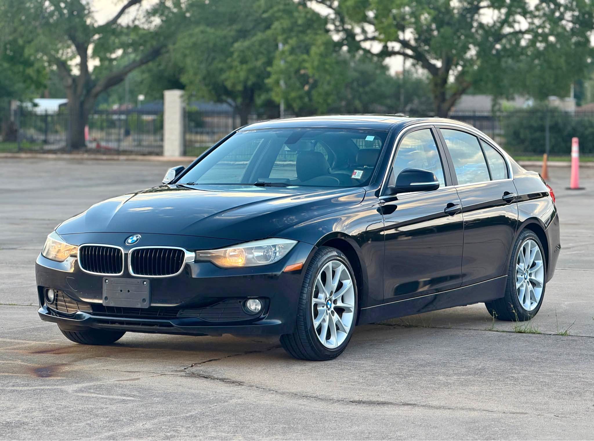 2015 BMW 3 Series - 320i Sedan 4D