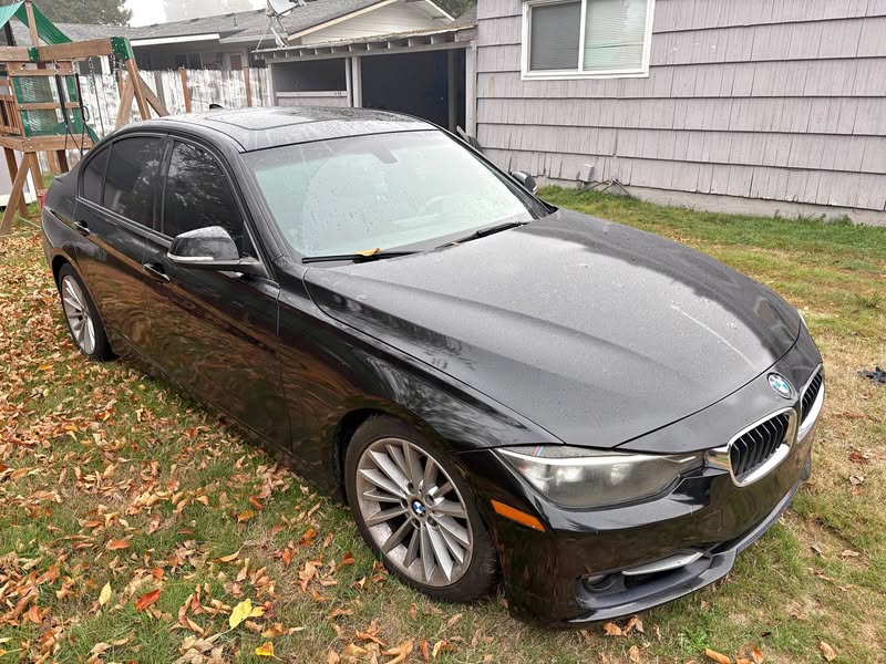 2013 BMW 3 Series - 328i Sedan 4D