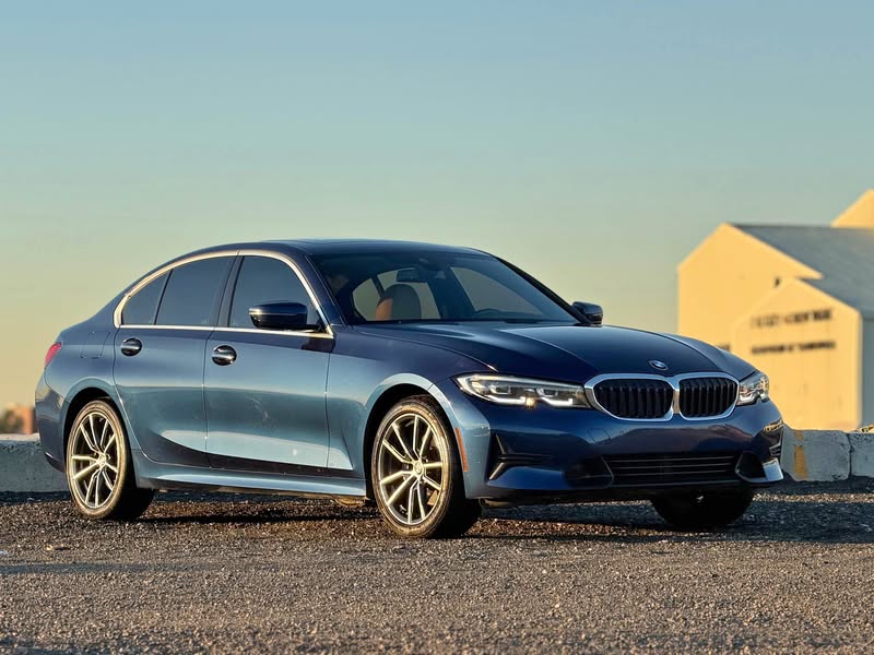 2019 BMW 3 Series - 330xi AWD Sedan 4D