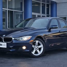 2015 BMW 3 Series 328i xDrive Sedan 4D