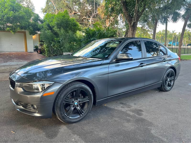 2013 BMW 3 Series - 328i Sedan 4D