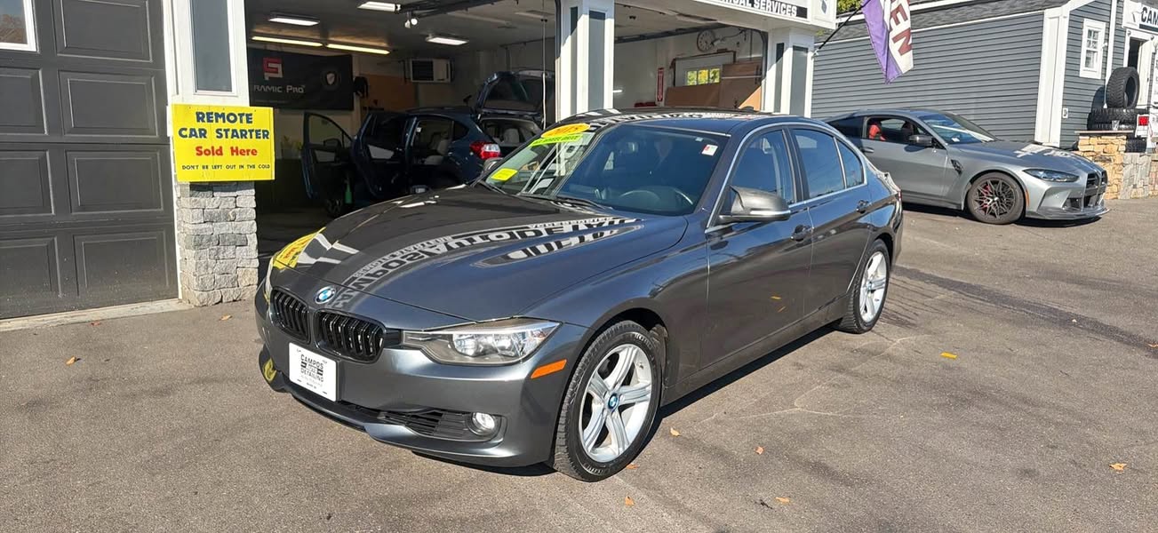 2015 BMW 3 Series - 318i Sedan 4D