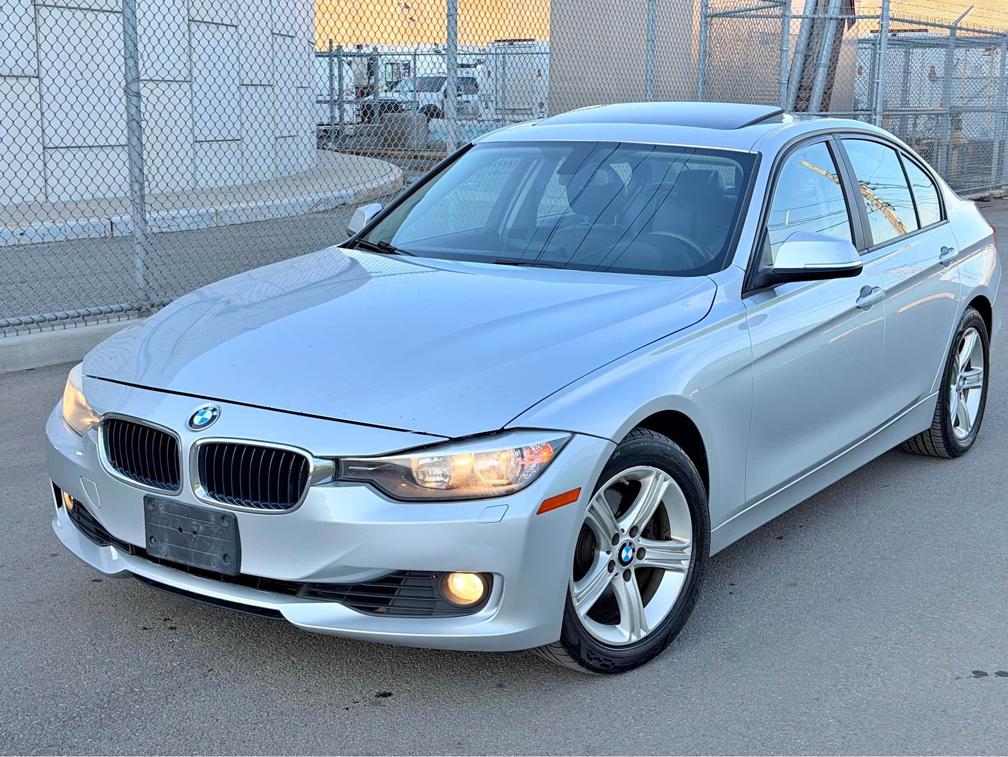 2015 BMW 3 Series - 328i xDrive Sedan 4D