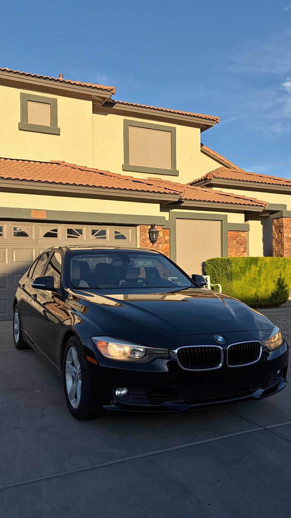 2013 BMW 3 Series - 328i Sedan 4D