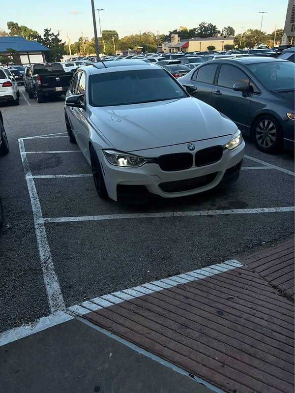 2013 BMW 3 Series - 328i Sedan 4D