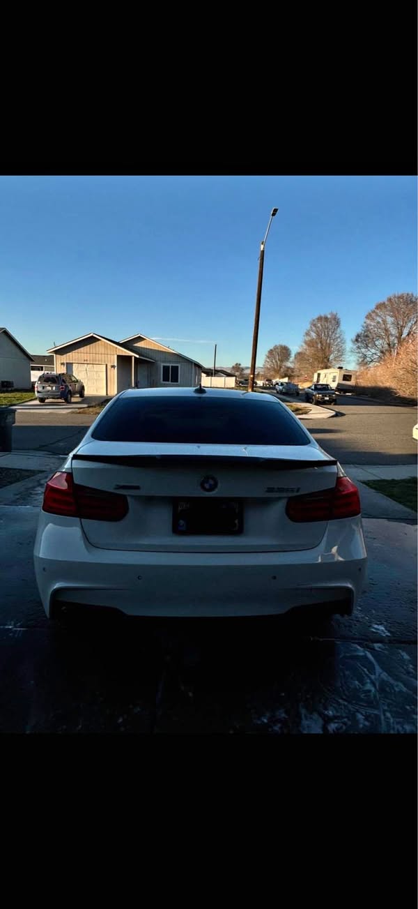 2015 BMW 3 Series - 335i xDrive Sedan 4D