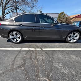 2017 BMW 3 Series - 330i Sedan 4D
