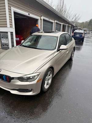 2014 BMW 3 Series - 320i Sedan 4D