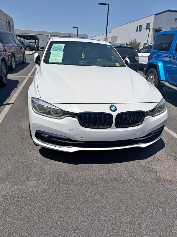 2016 BMW 3 Series - 328i Sedan 4D