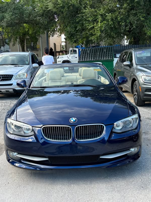 2012 BMW 3 Series - 328i Convertible 2D