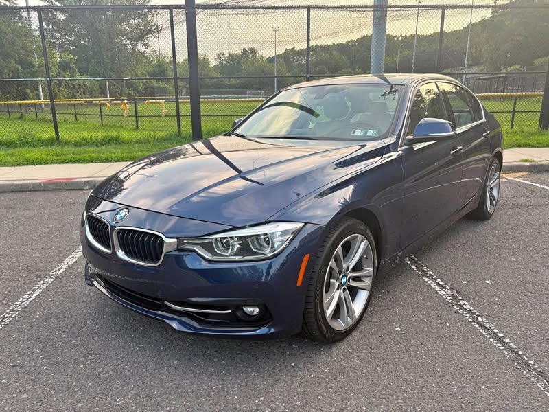 2017 BMW 3 Series - 330i xDrive Sedan 4D