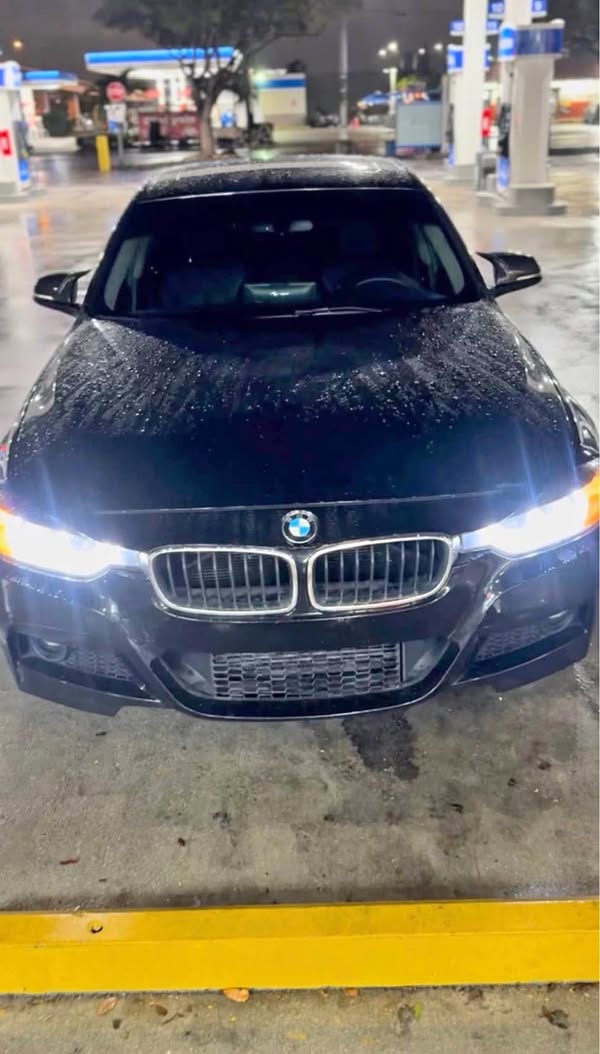 2012 BMW 3 Series - 328i Sedan 4D