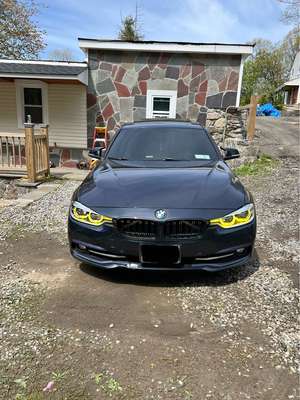 2016 BMW 3 Series - 328i xDrive Sedan 4D