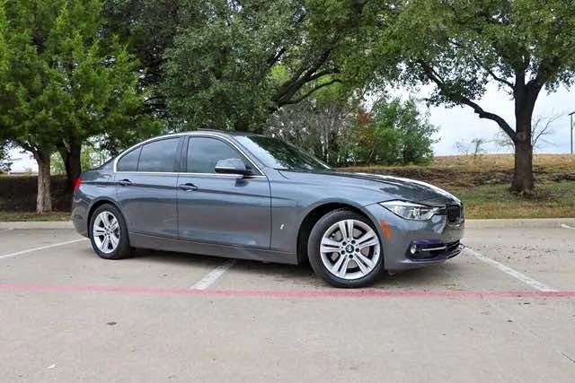 2018 BMW 3 Series - 330e iPerformance Sedan 4D