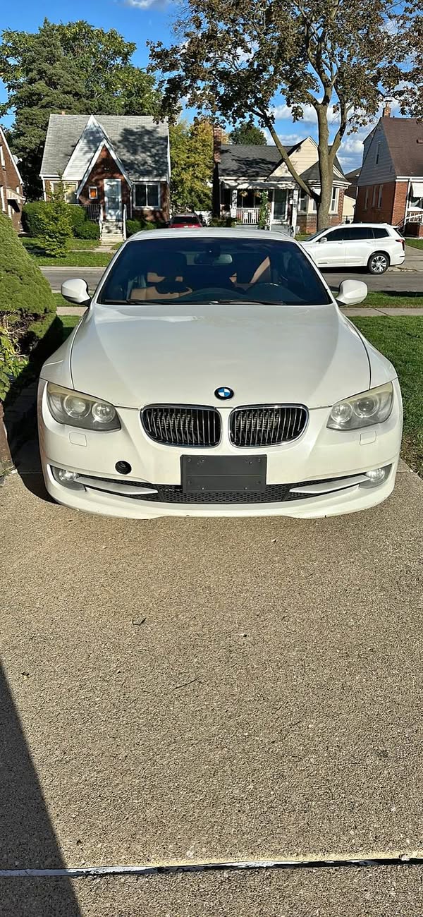2012 BMW 3 Series - 328i Convertible 2D