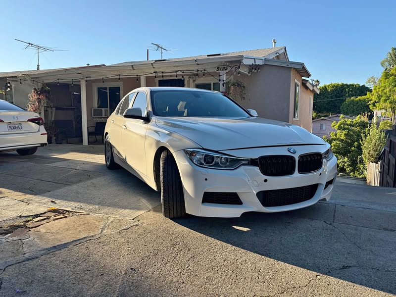 2013 BMW 3 Series - 328i Sedan 4D