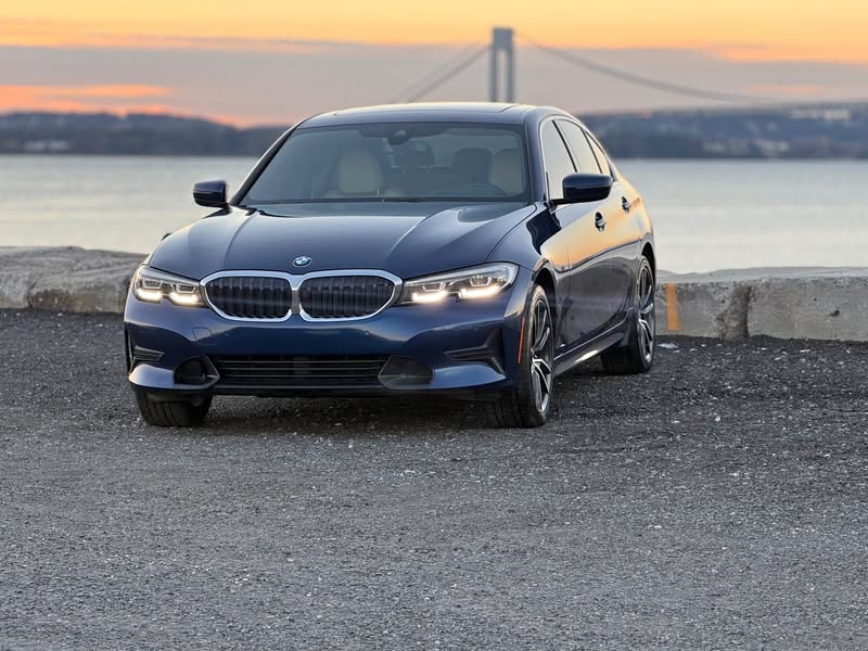 2019 BMW 3 Series - 330xi AWD Sedan 4D