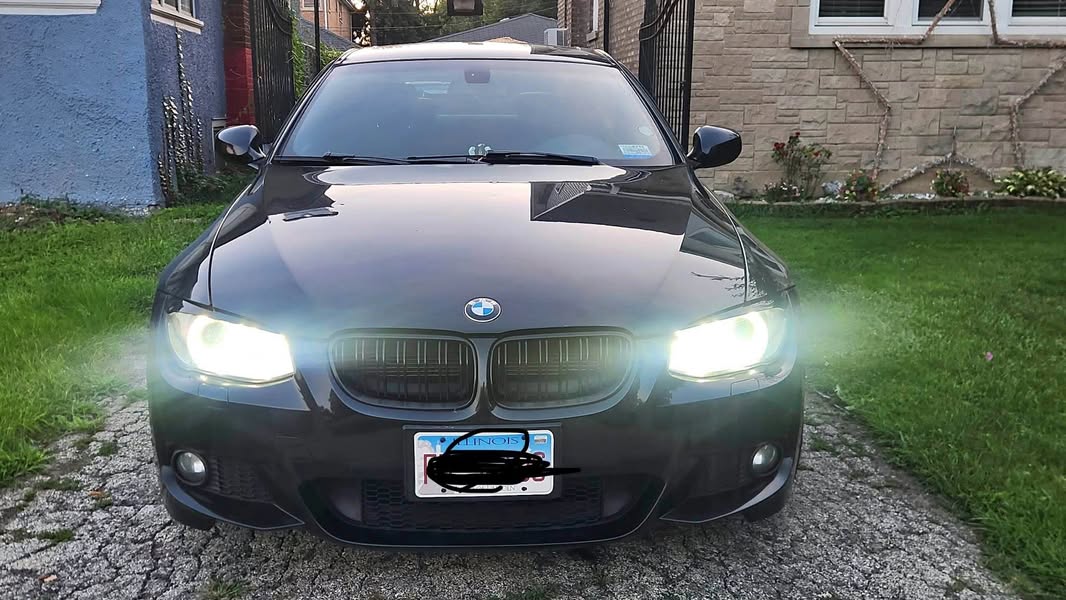 2012 BMW 3 Series - 328i xDrive Coupe 2D