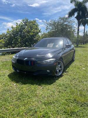 2015 BMW 3 Series - 320i Sedan 4D