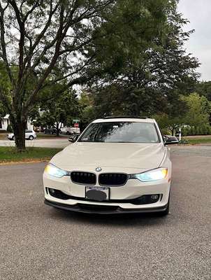 2013 BMW 3 Series - 328i xDrive Sedan 4D