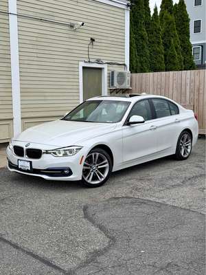 2017 BMW 3 Series - 330i xDrive Sedan 4D