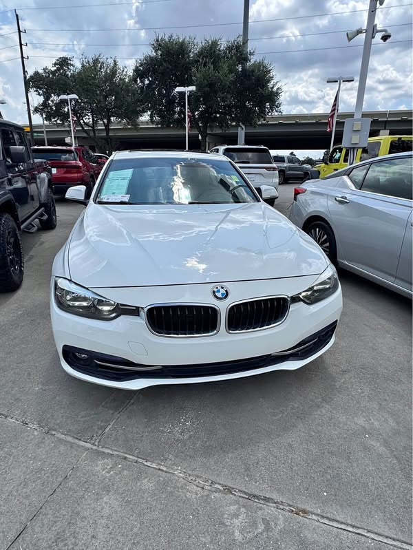 2016 BMW 3 Series - 328i Sedan 4D