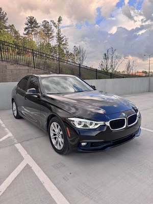 2018 BMW 3 Series - 320i Sedan 4D